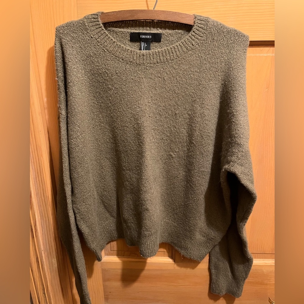 Army green sweater, size L